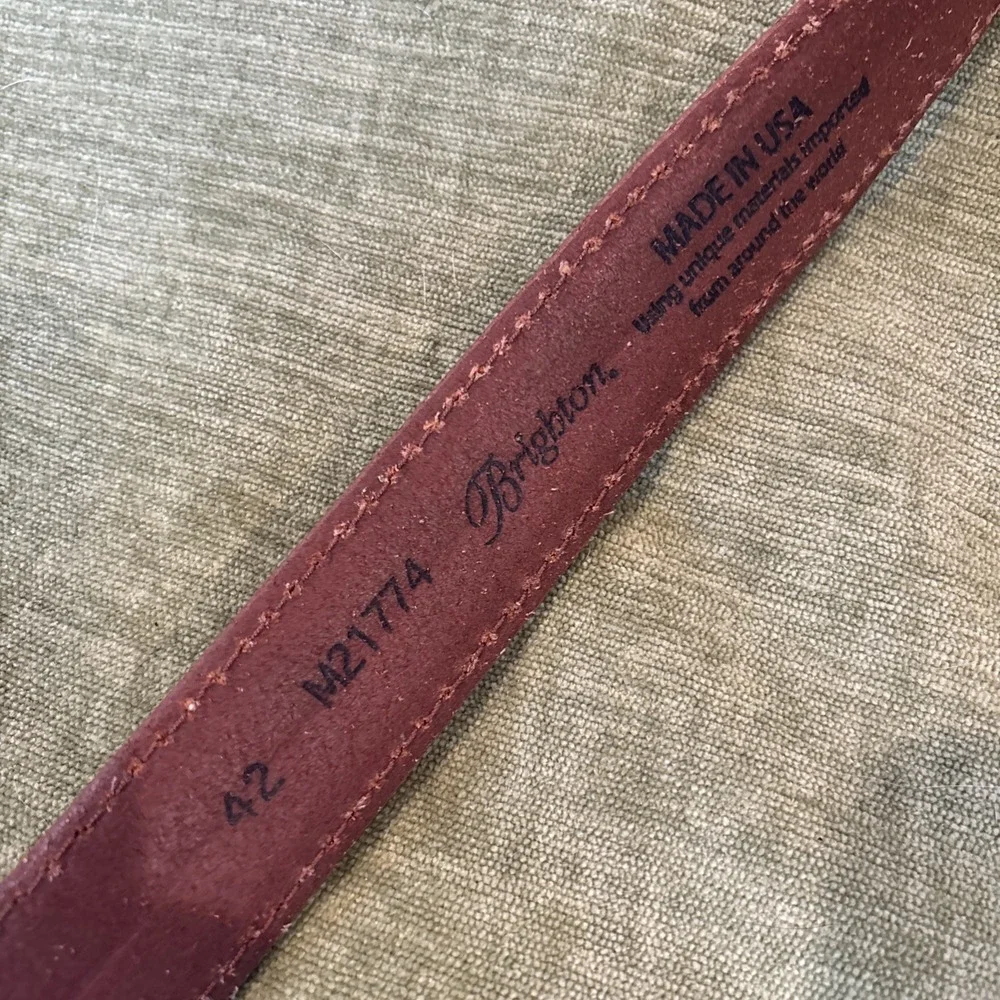 Brighton Leather Belt M21774 Brown White Stitching 1.25